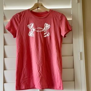 🍍 Under Armor pink short sleeve shirt🍍